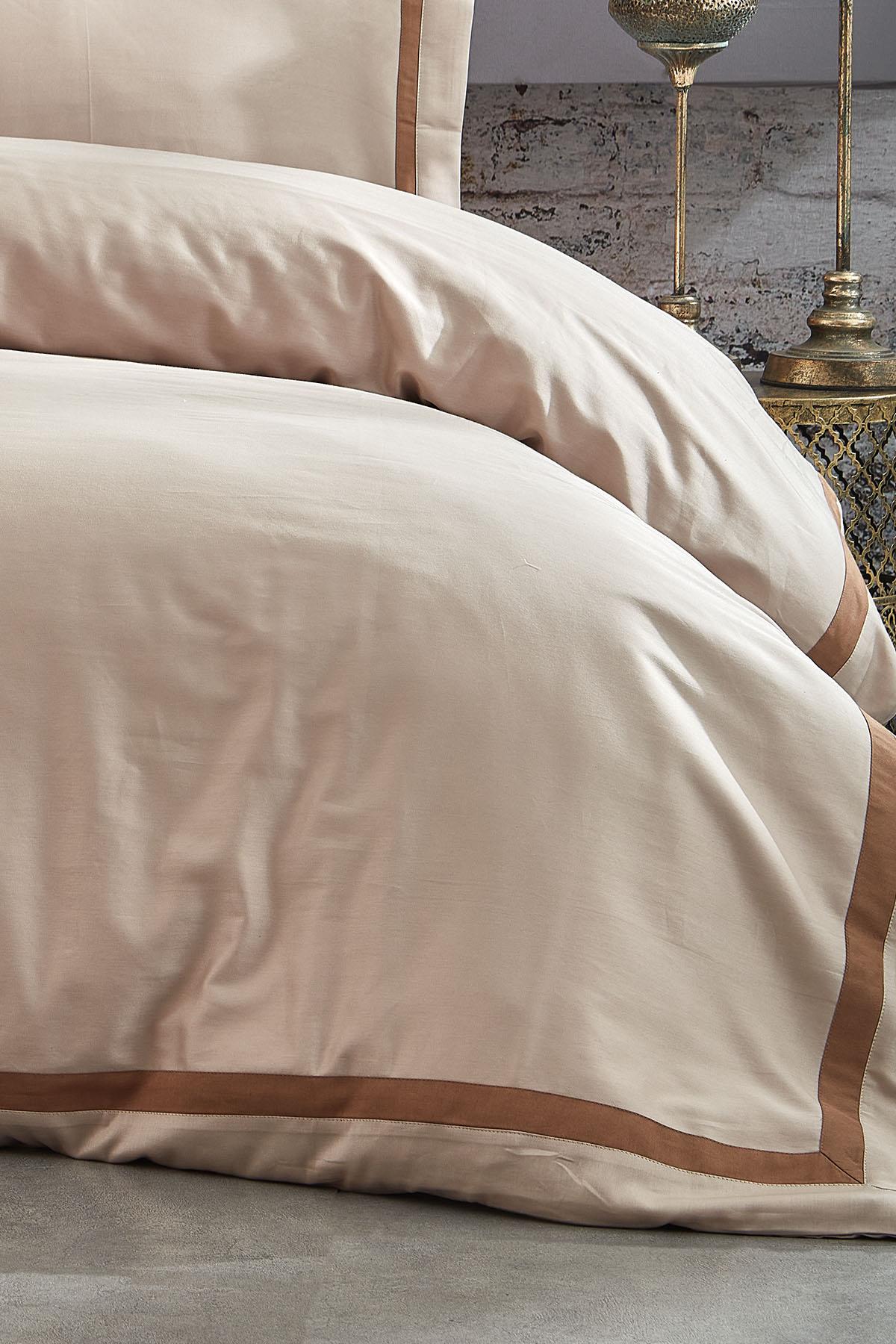 Carisma 7-teiliges Bettwäsche-Set aus Baumwollsatin, Super King Size, mit Biese