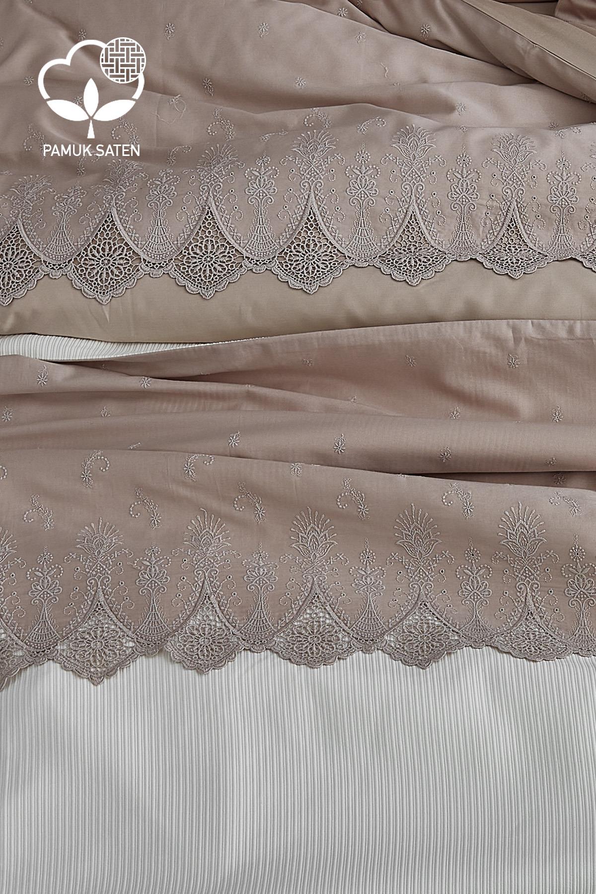 Emma Dantelli 7-teiliges Bettwäsche- und Tagesdecken-Set für Doppelbetten