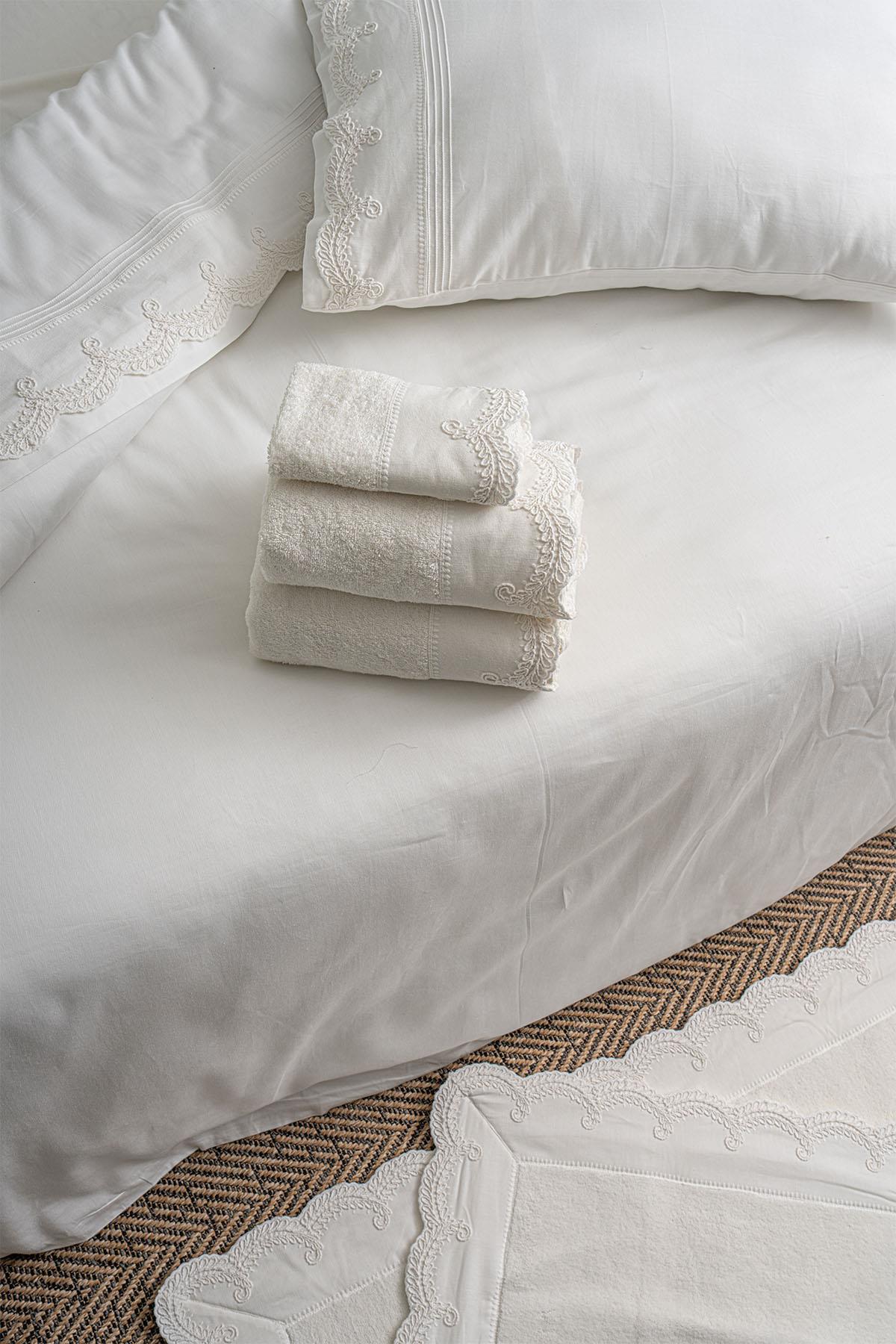 Ramos Bestickte Bettwäsche aus Baumwollsatin, 6-teilig für Doppelbett