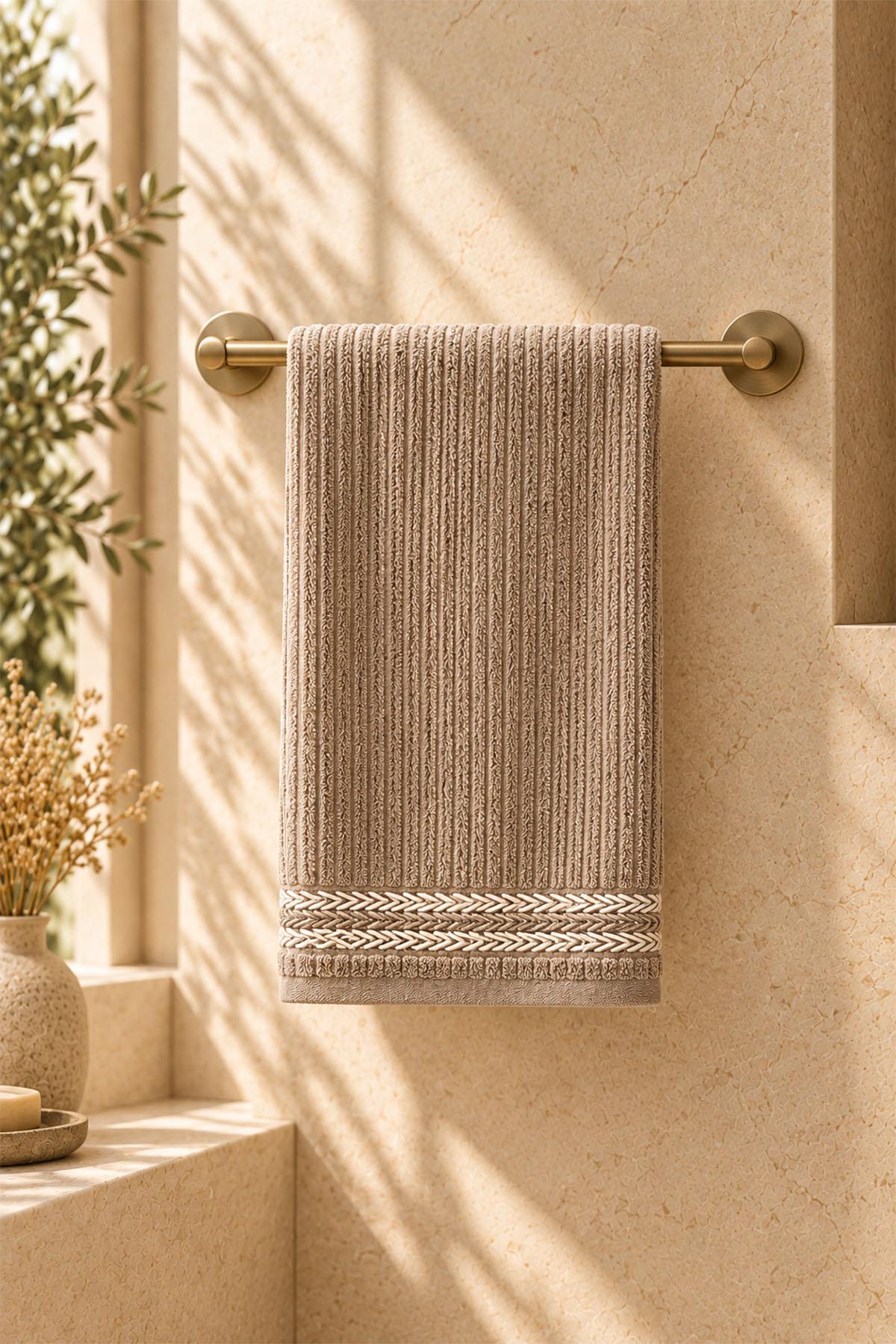 Velora Striped and Embroidered Face Towel (50 x 90 cm)