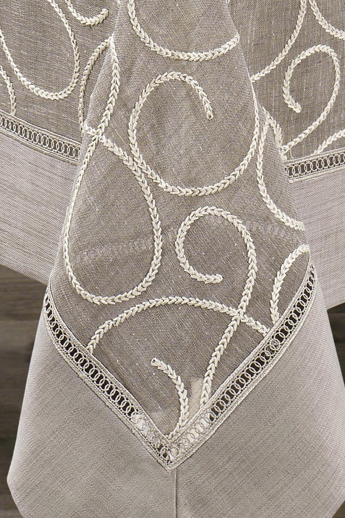Cremefarbene, gemusterte und fleckabweisende Tischdecke mit eleganten Stickereidetails, 160x260 cm