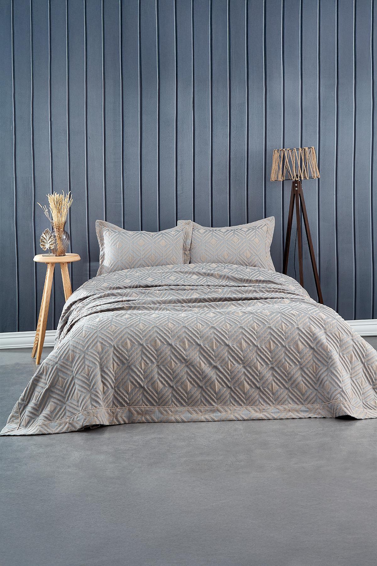 Doppelbettüberwurf mit grauem geometrischem Jacquard-Muster und Kissen, moderne Schlafzimmerdekoration