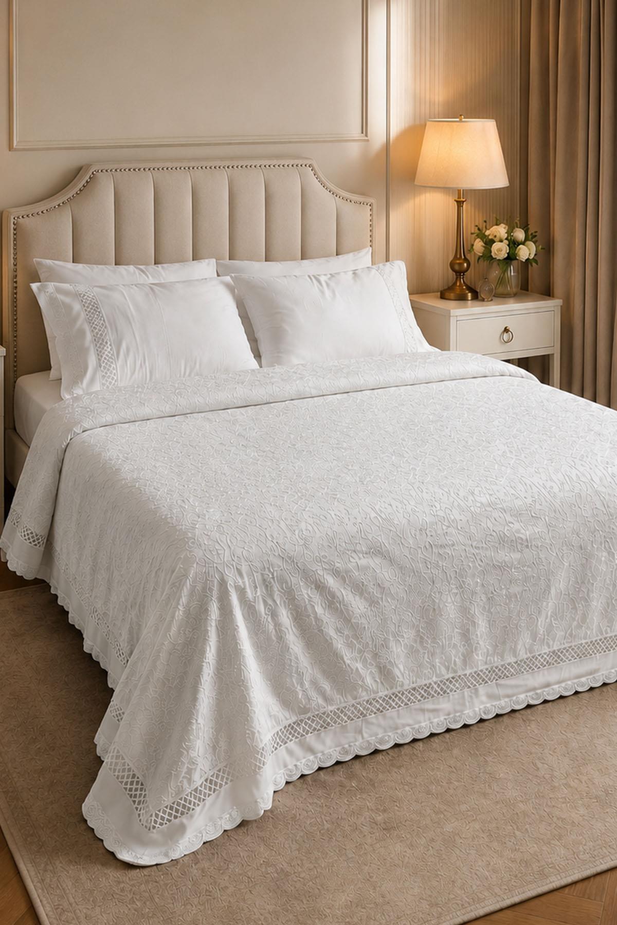 6-teiliges Bettwäscheset aus besticktem Baumwollsatin in King-Size (Queen-Size).