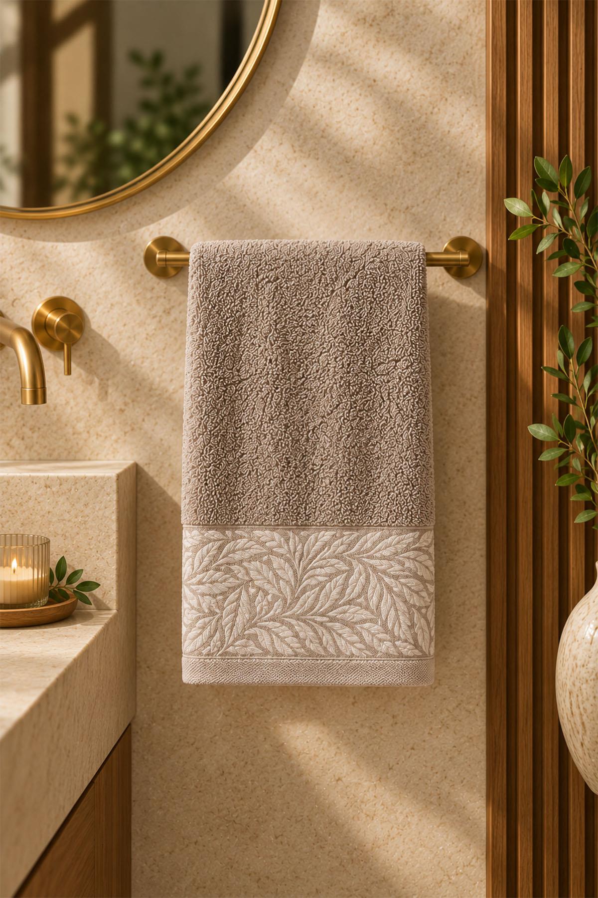 Sage Leaf Pattern Face Towel (50 x 90 cm)