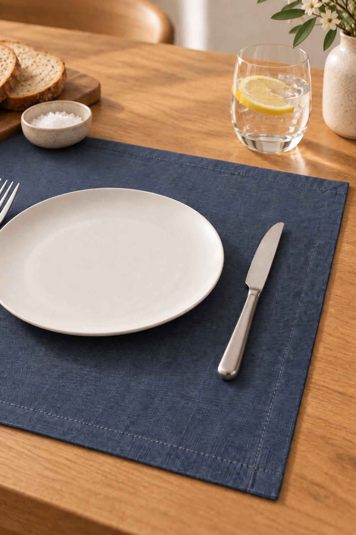 Sun Flat Fleckenabweisende, einfach zu verwendende Platzsets, 4er-Set (35 x 45 cm)