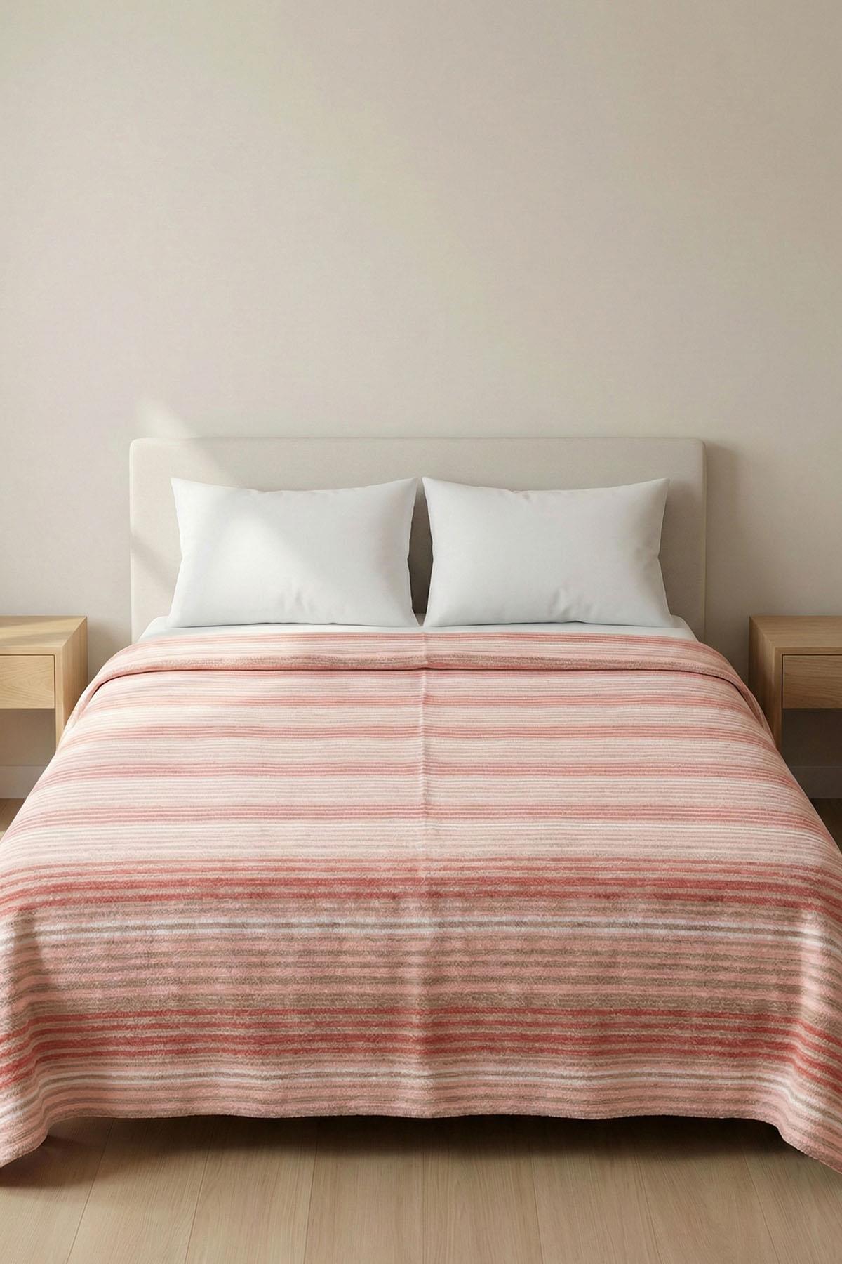 Trend Gestreifte Doppelbettdecke (180 x 220 cm)
