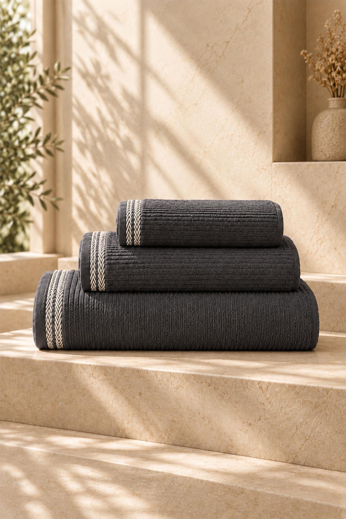 Velora Striped and Embroidered Bath Towel (90 x 150 cm)